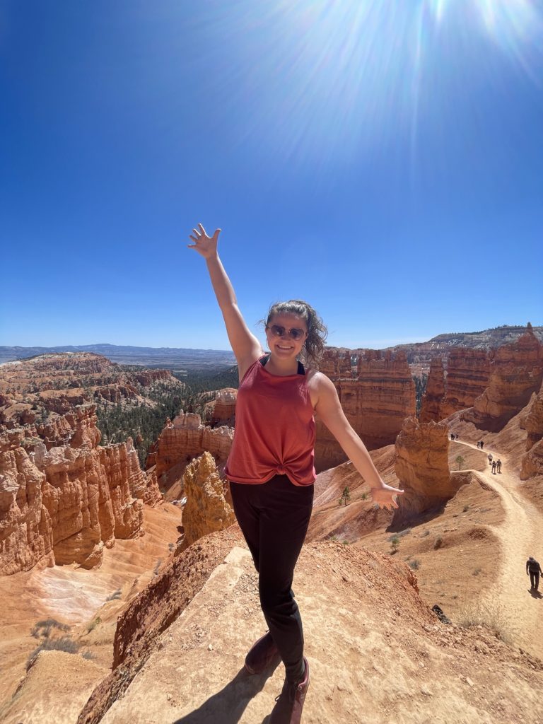 navajo loop trail view