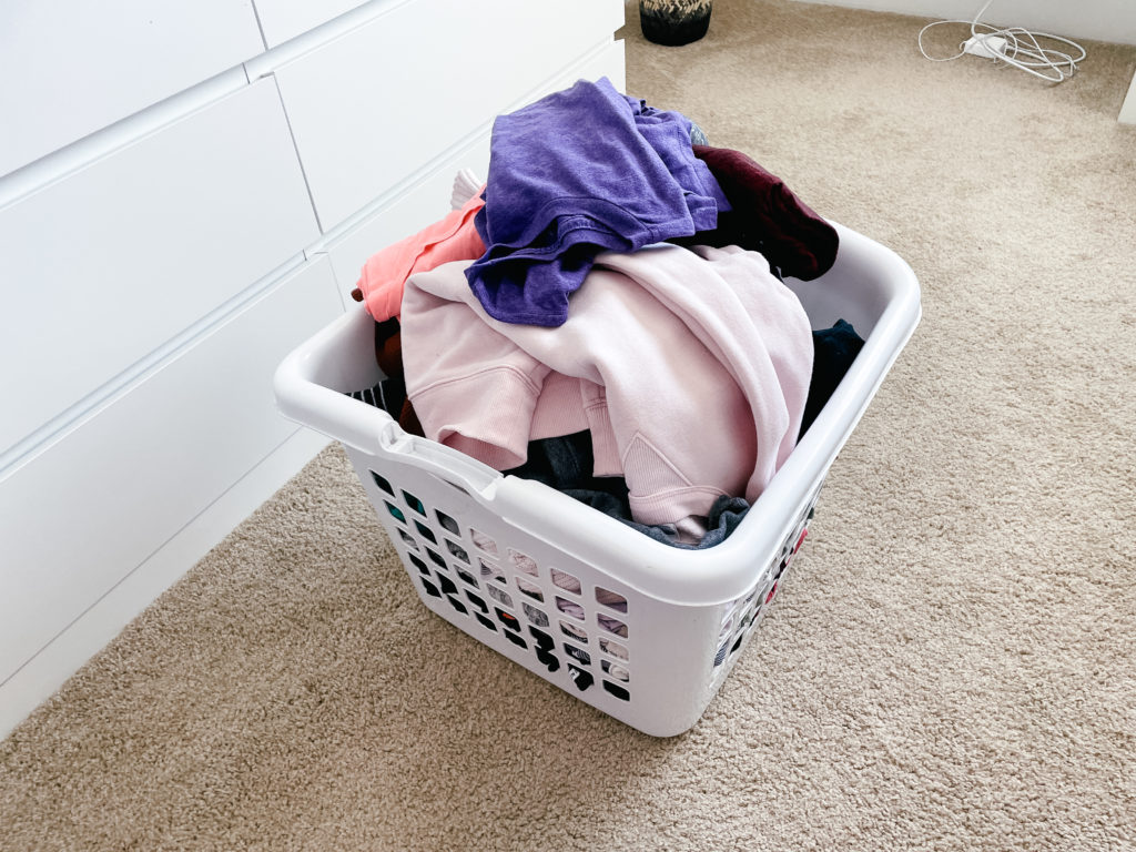 clothes I decluttered from my closet